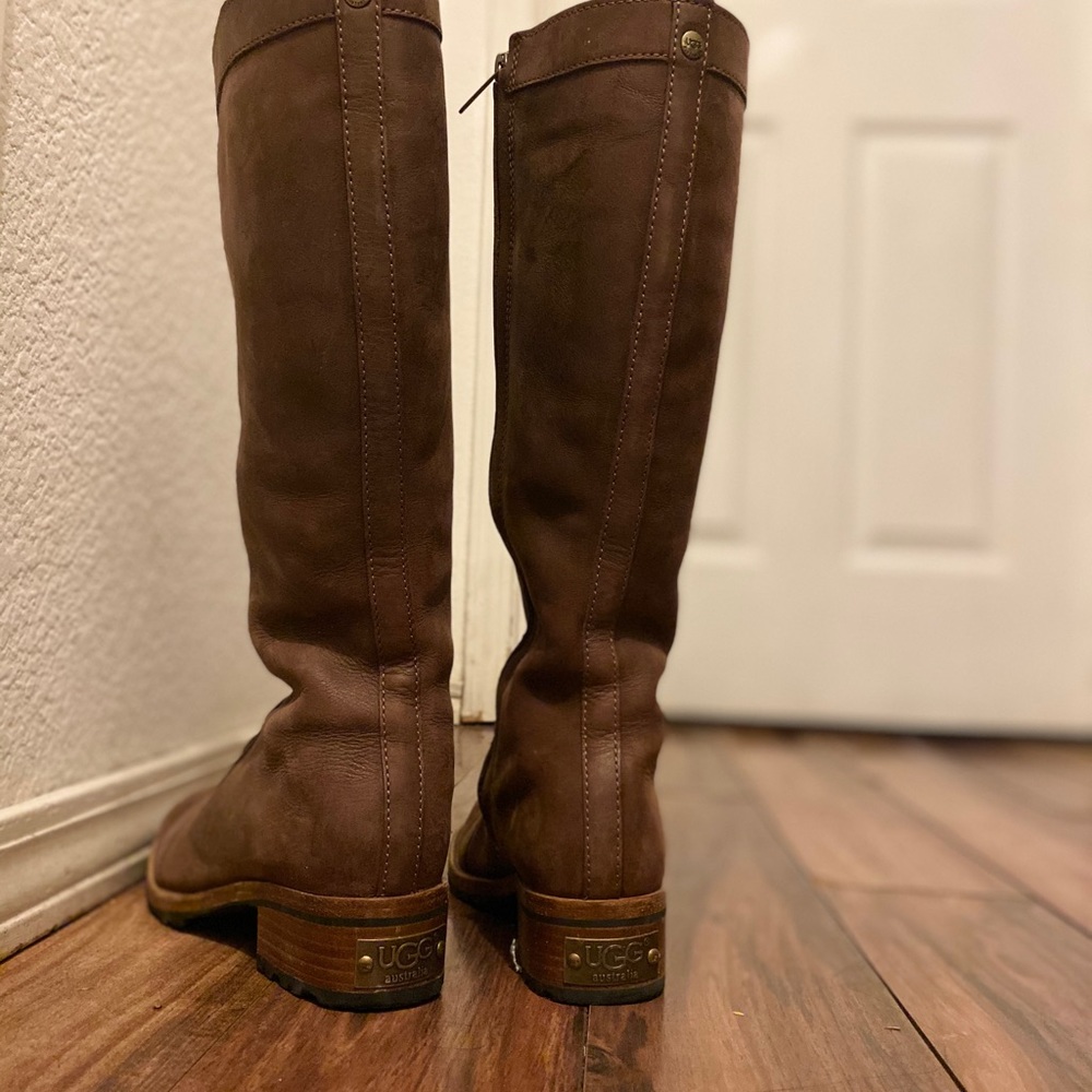 Uggs Australia boots